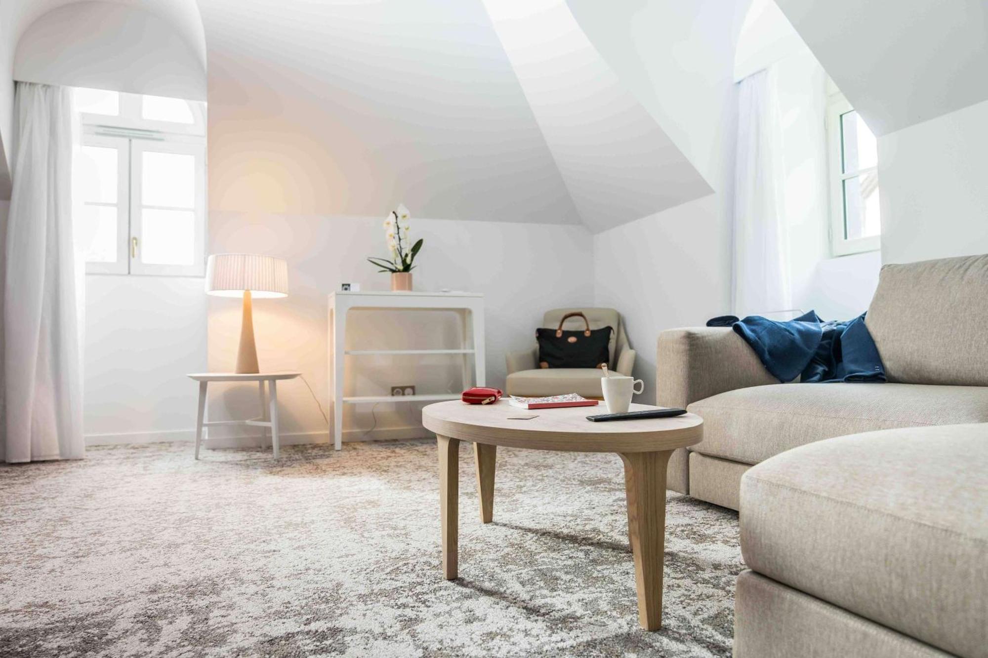 Dolce By Wyndham Versailles - Domaine Du Montcel Jouy-en-Josas Buitenkant foto